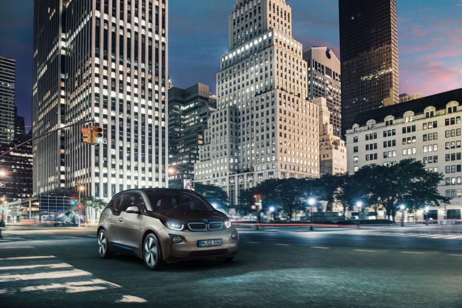  BMW i3 2014 года  (фото 168 из 240)